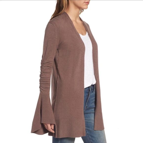NWT Hinge Ruched Bell Sleeve Cardigan Taupe XXL - Picture 2 of 11